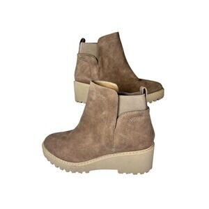 Dolce Vita Rango Taupe Lug Sole Ankle Boots Women 8.5 Minimalist Chunky Chelsea